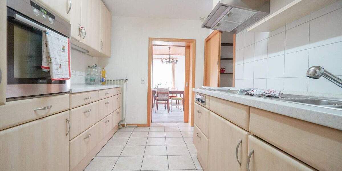 Einfamilienhaus Freudenberg Oberholzklau - 7 Zimmer, 189 m&sup2;, 297.000&euro; | Angebot:25688499