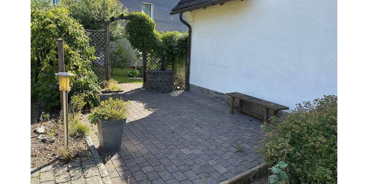 Mehrfamilienhaus, Wohnhaus Erndtebrück - 7 Zimmer, 191 m&sup2;, 259.000&euro; | Angebot:25770545