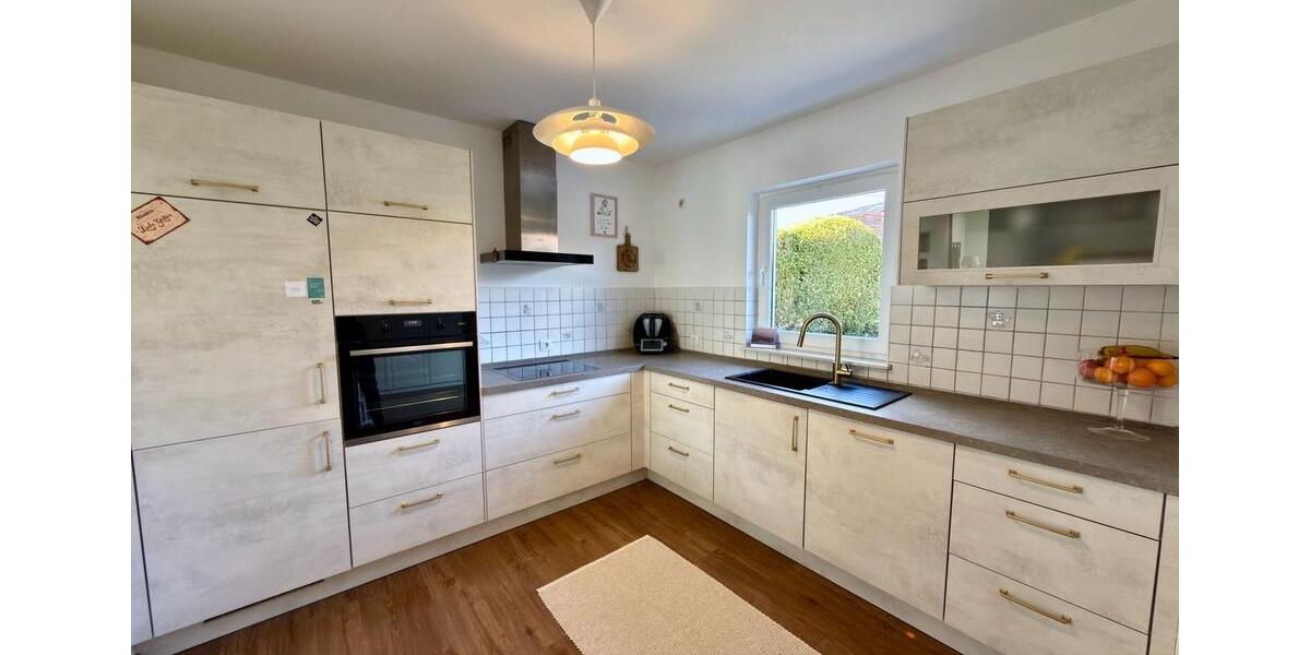 Doppelhaushälfte Bad Laasphe - 6 Zimmer, 140 m&sup2;, 295.000&euro; | Angebot:25408072