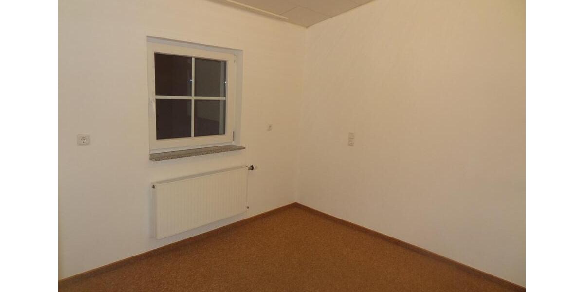 Erdgeschoßwohnung Hellenhahn-Schellenberg Schellenberg - 4 Zimmer, 120 m&sup2;, 850&euro; | Angebot:25483164