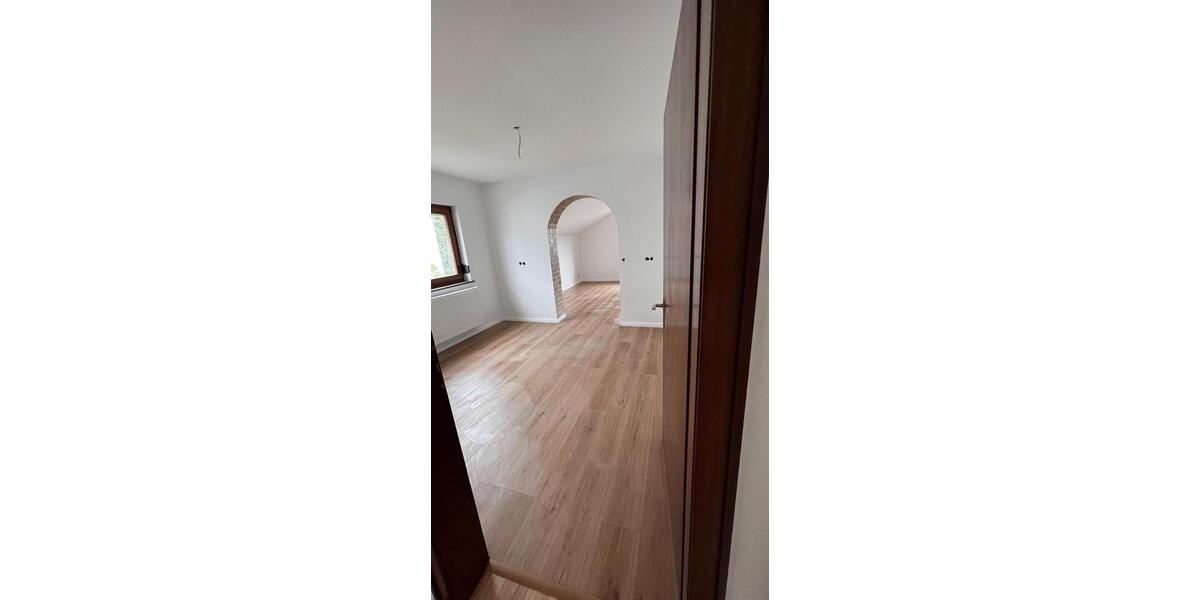 Etagenwohnung Haiger - 4 Zimmer, 90 m&sup2;, 800&euro; | Angebot:26042756