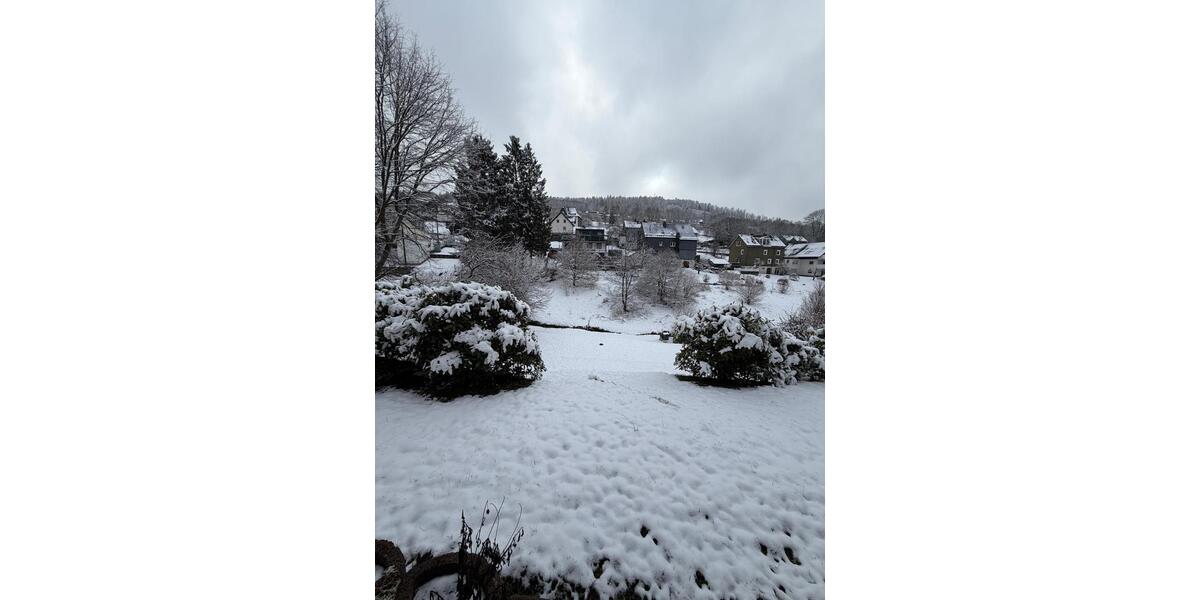 Etagenwohnung Siegen Eiserfeld - 3 Zimmer, 97 m&sup2;, 970&euro; | Angebot:25791804