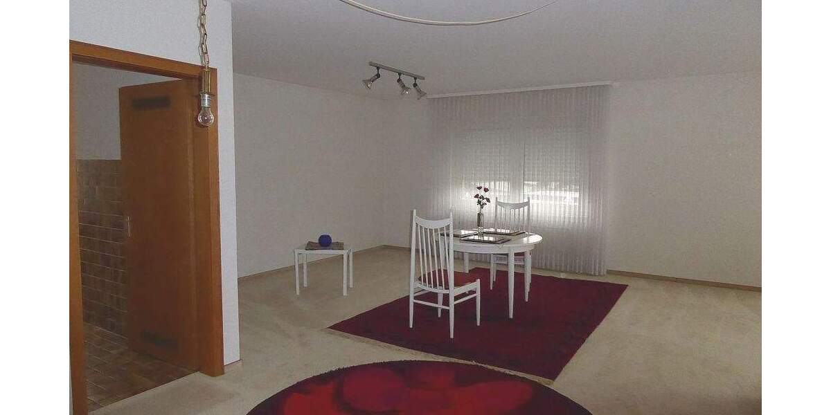 Etagenwohnung Waldbröl - 2 Zimmer, 67 m&sup2;, 119.000&euro; | Angebot:25698223