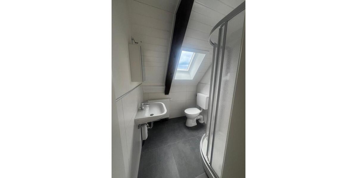 Etagenwohnung Siegen Kaan-Marienborn - 1 Zimmer, 22 m&sup2;, 410&euro; | Angebot:26456139