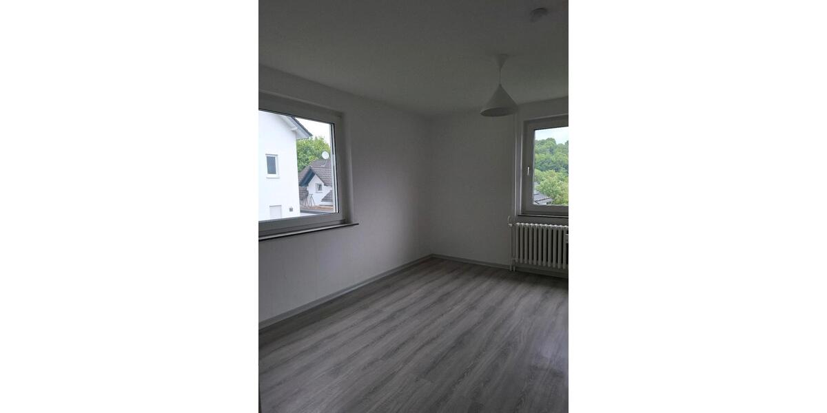 Erdgeschoßwohnung Siegen Eiserfeld - 1 Zimmer, 50 m&sup2;, 490&euro; | Angebot:26594629