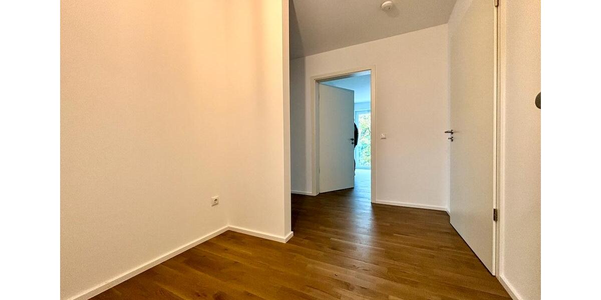 Erdgeschoßwohnung Neunkirchen - 3 Zimmer, 103 m&sup2;, 1.250&euro; | Angebot:25307494