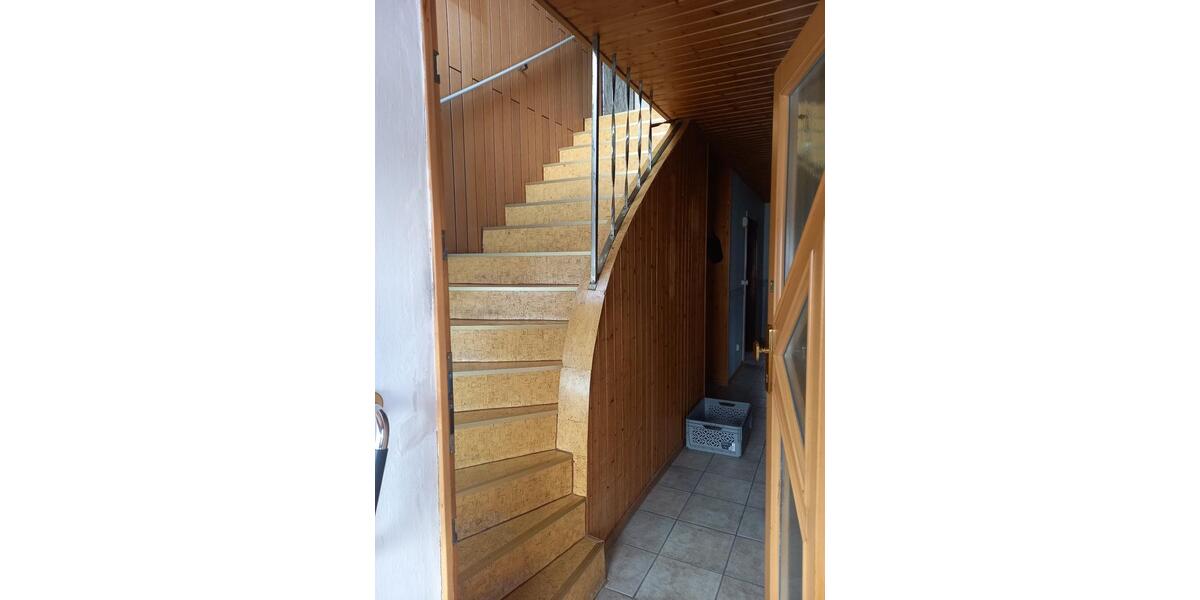 Einfamilienhaus Hellenhahn-Schellenberg Schellenberg - 7 Zimmer, 166 m&sup2;, 239.000&euro; | Angebot:24849900