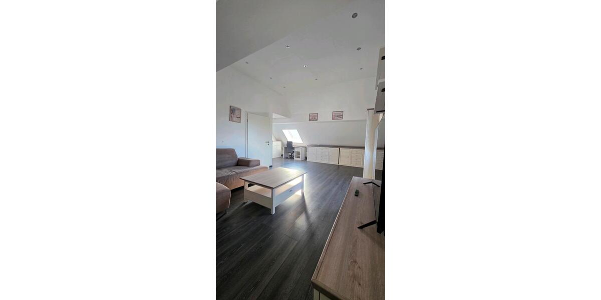 Dachgeschoßwohnung Siegen Kaan-Marienborn - 2 Zimmer, 76 m&sup2;, 900&euro; | Angebot:26464204