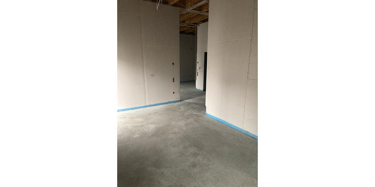 Erdgeschoßwohnung Hilchenbach - 2.5 Zimmer, 80 m&sup2;, 800&euro; | Angebot:26003643