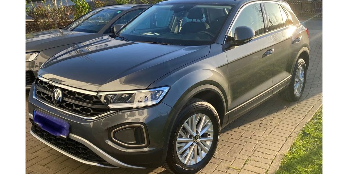VW T-Roc 15.200 km 20.900 &euro; Attendorn 57439