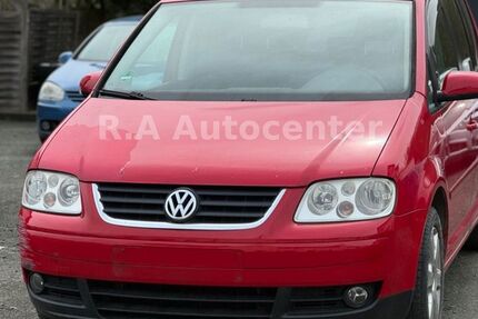 VW Touran 221.077 km 750 &euro; Breitscheid-Medenbach 35767