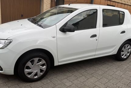 Dacia Sandero 90.100 km 5.400 &euro; Bad Marienberg 56470
