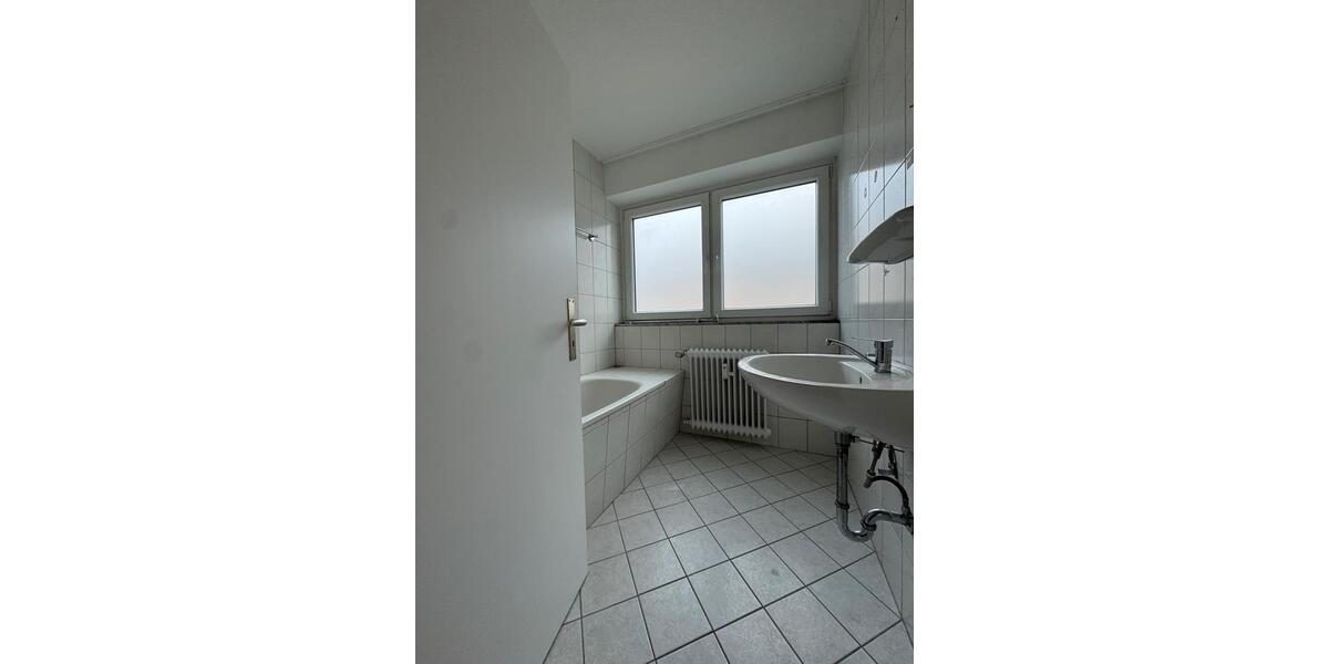 Etagenwohnung Siegen Kaan-Marienborn - 4 Zimmer, 97 m&sup2;, 970&euro; | Angebot:25784119