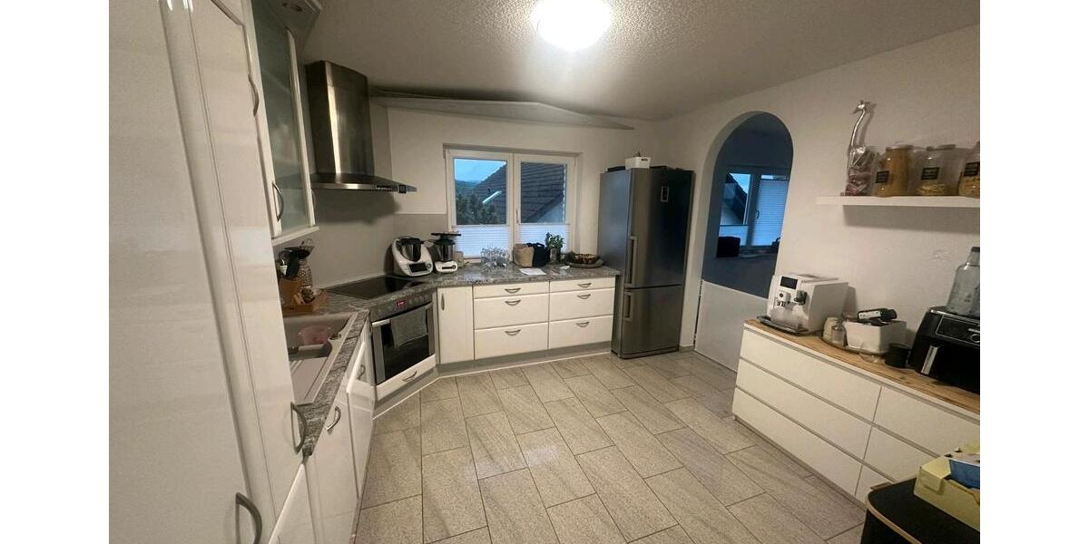 Einfamilienhaus Reichshof - 4 Zimmer, 147 m&sup2;, 1.300&euro; | Angebot:26268358