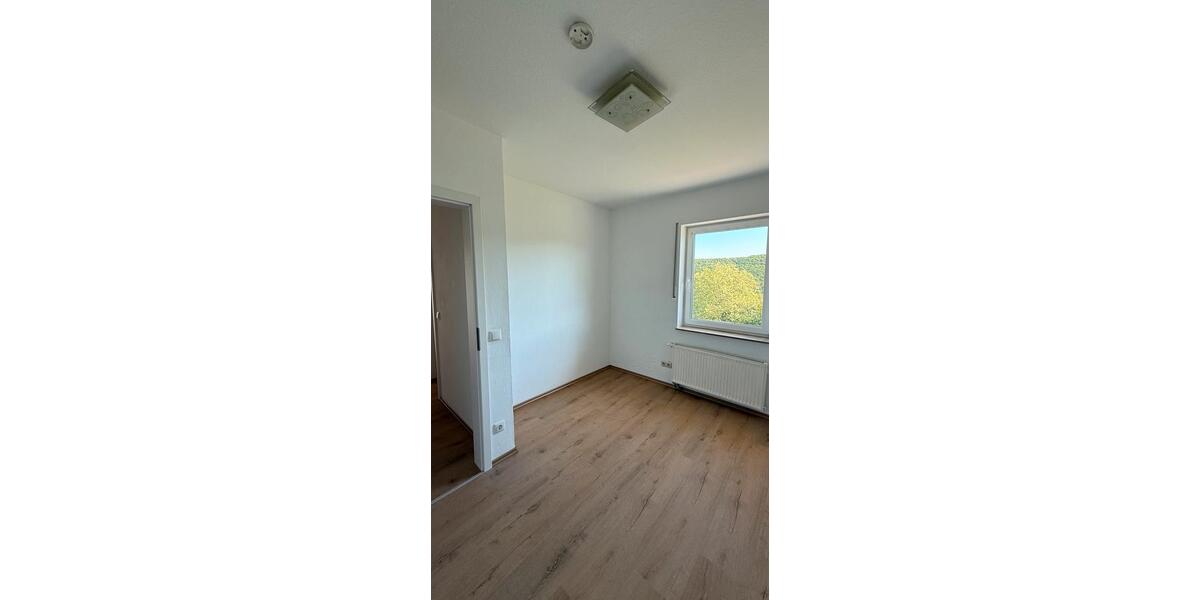 Etagenwohnung Burbach - 3 Zimmer, 70 m&sup2;, 179.000&euro; | Angebot:26687818