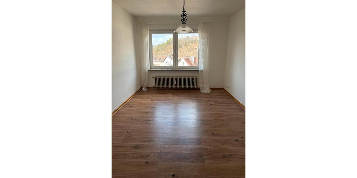 Etagenwohnung Wissen - 2 Zimmer, 56 m&sup2;, 390&euro; | Angebot:26023354