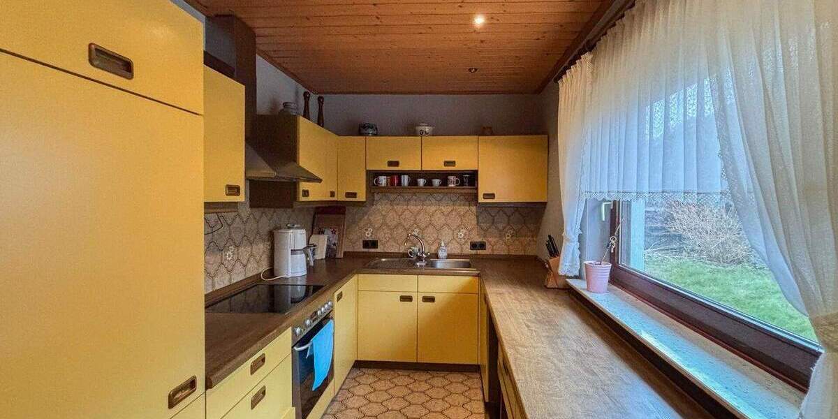Bungalow Molzhain - 4 Zimmer, 121 m&sup2;, 249.000&euro; | Angebot:25738127