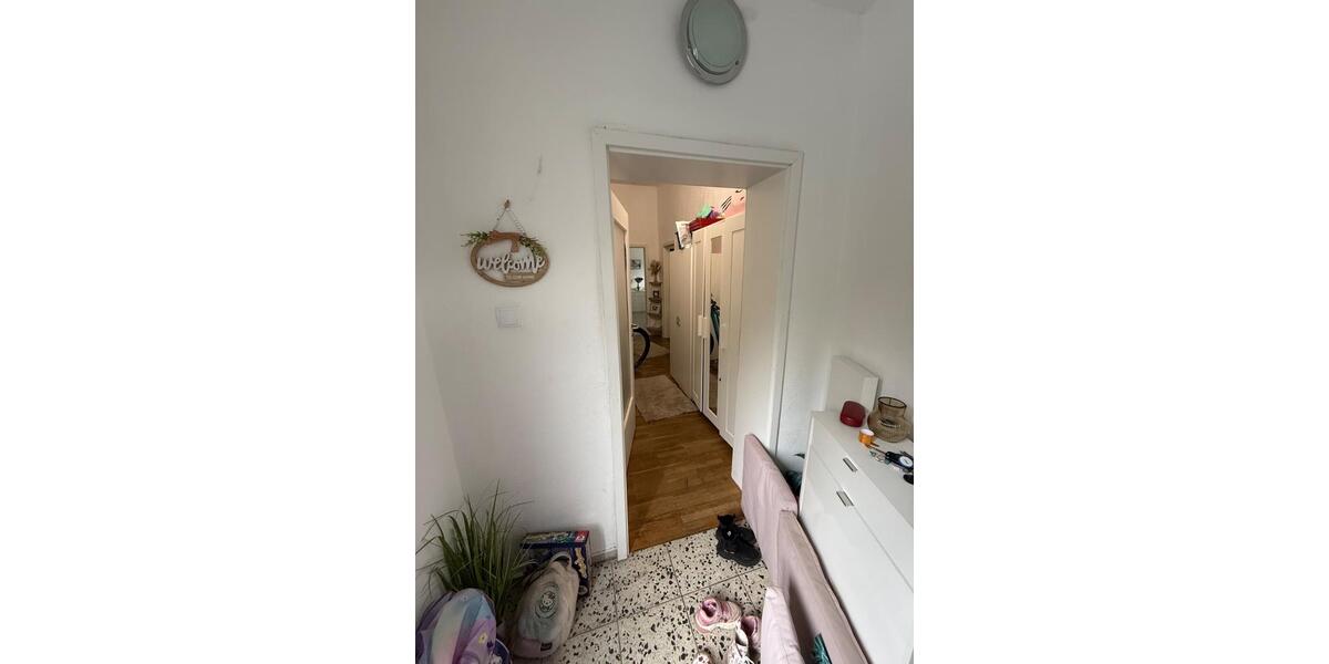 Erdgeschoßwohnung Siegen Eiserfeld - 3 Zimmer, 85 m&sup2;, 700&euro; | Angebot:26651758