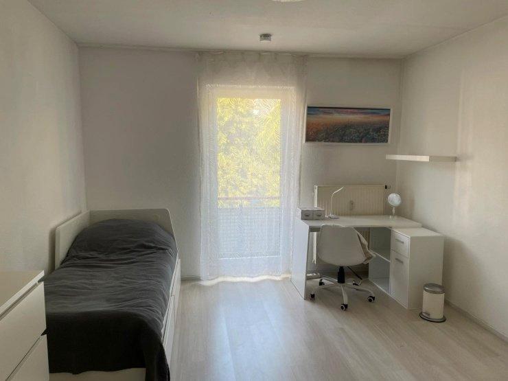 Etagenwohnung Siegen Weidenau - 1 Zimmer, 21 m&sup2;, 275&euro; | Angebot:26615586