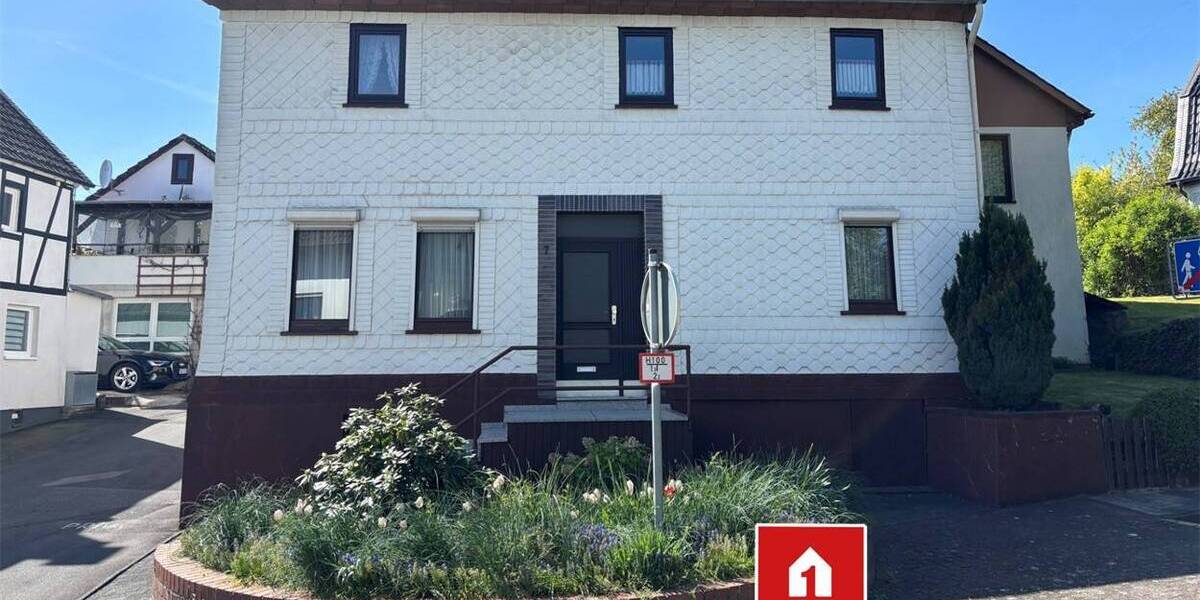 Mehrfamilienhaus, Wohnhaus Hamm/Sieg Sieg - 6 Zimmer, 214 m&sup2;, 129.000&euro; | Angebot:25691824