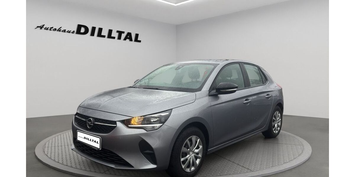 Opel Corsa 9.000 km 11.695 &euro; Eschenburg - Hirzenhain Bahnhof 35713