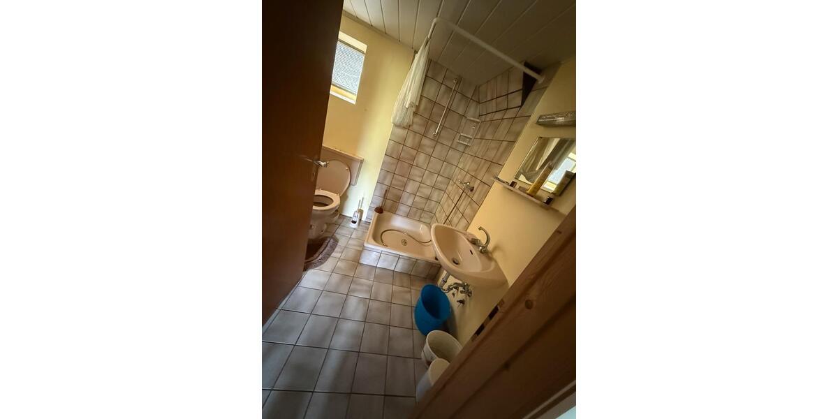 Einfamilienhaus Rennerod - 5 Zimmer, 50 m&sup2;, 110.000&euro; | Angebot:23970995