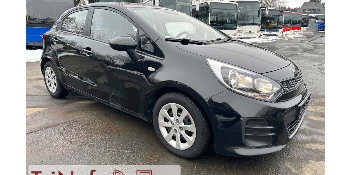 Kia Rio 59.350 km 5.700 &euro; Eschenburg - Hirzenhain 35713