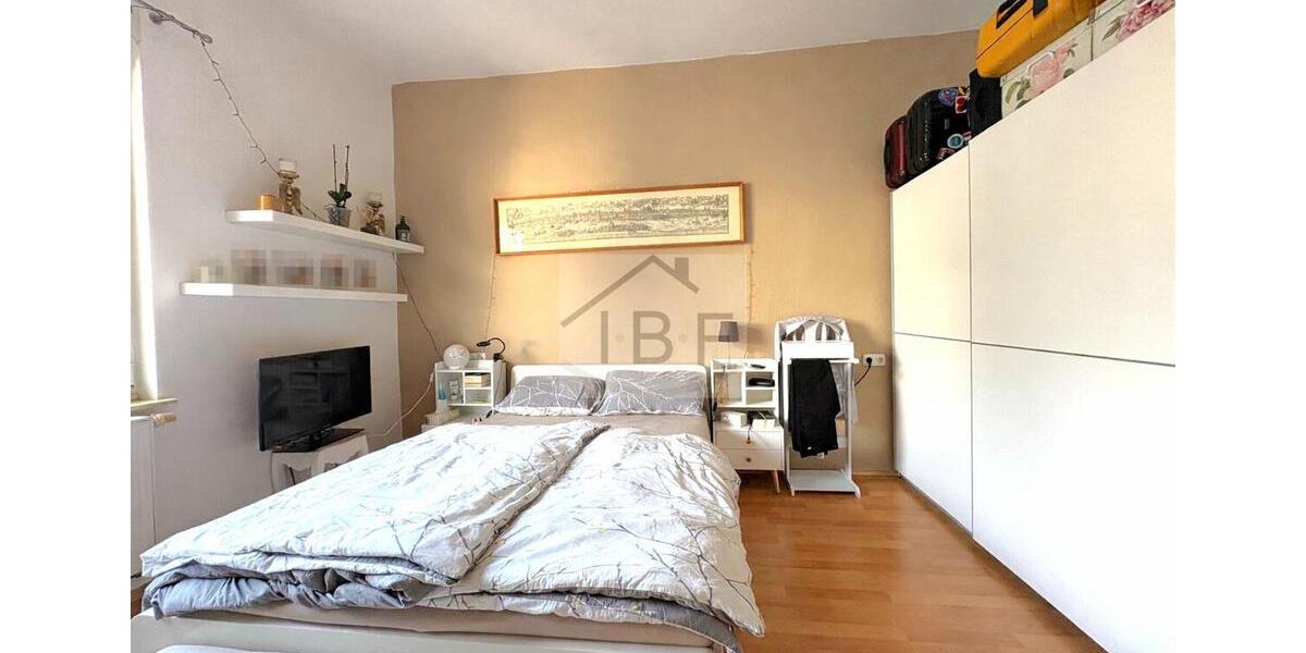 Etagenwohnung Siegen - 3 Zimmer, 82 m&sup2;, 650&euro; | Angebot:25857606