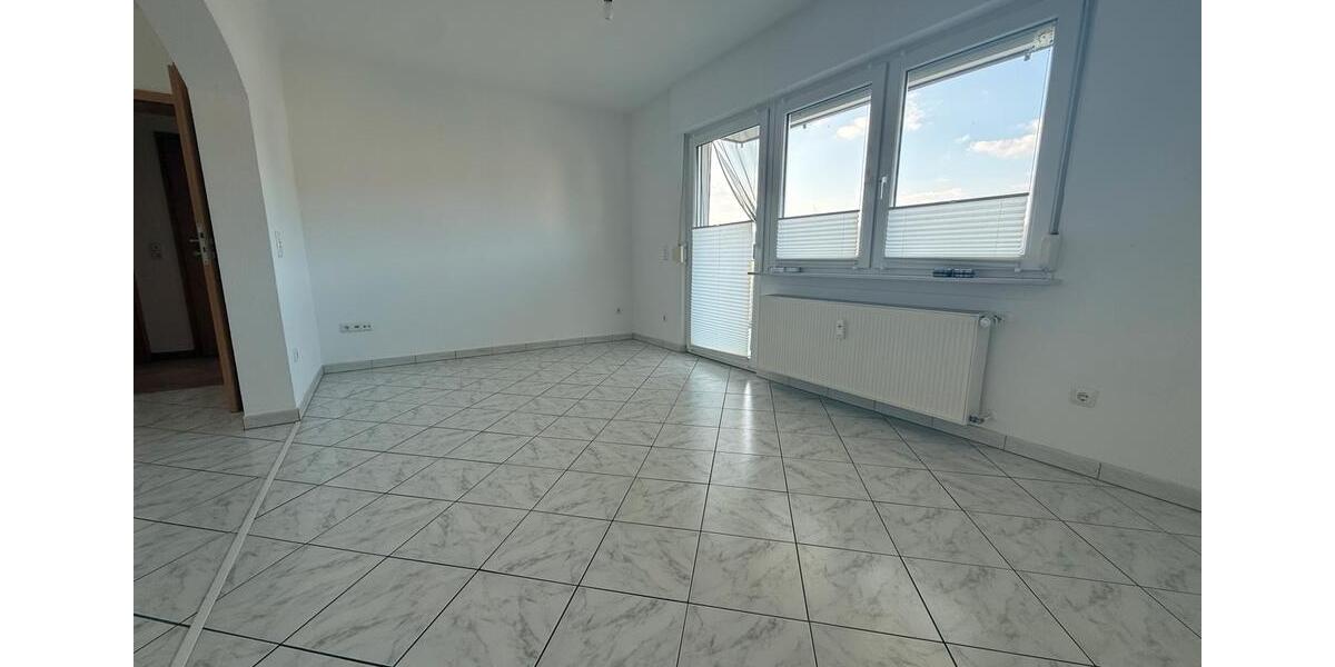 Erdgeschoßwohnung Wilnsdorf - 5 Zimmer, 125 m&sup2;, 1.200&euro; | Angebot:25366357