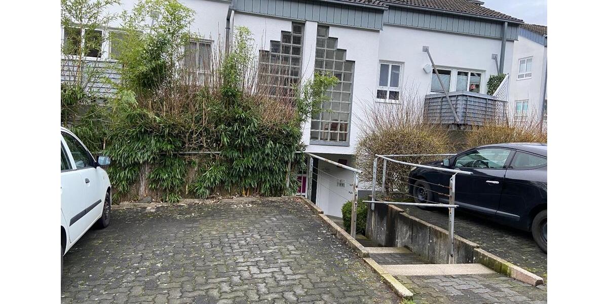 Etagenwohnung Siegen - 1 Zimmer, 27 m&sup2;, 305&euro; | Angebot:26020384