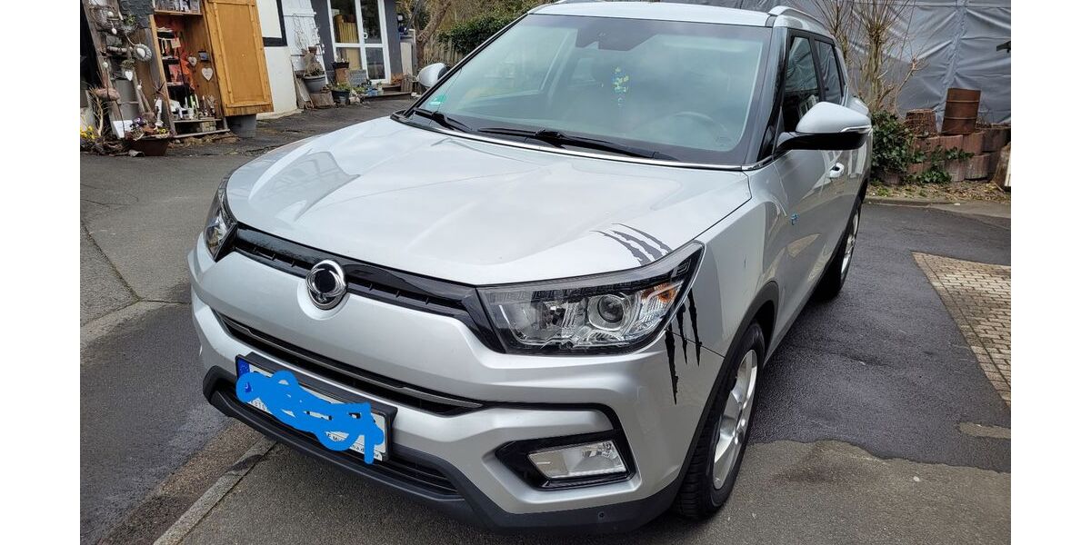 SsangYong Tivoli 123.000 km 7.999 &euro; Siegen 57080