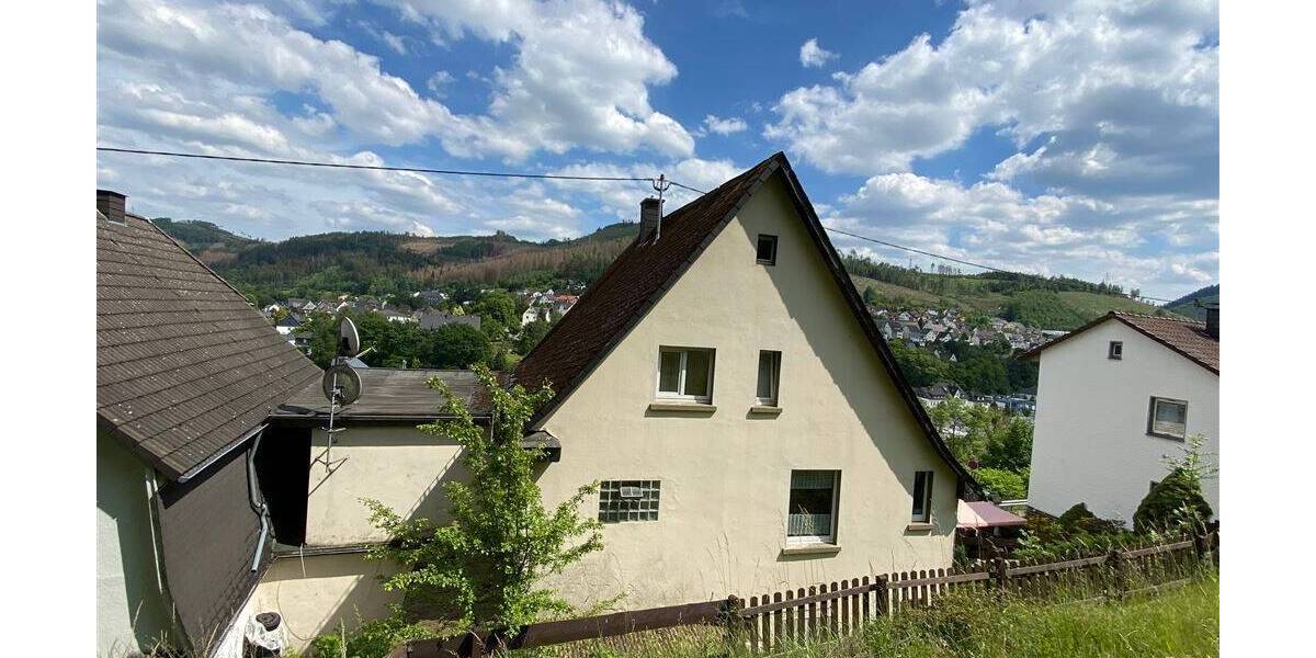 Mehrfamilienhaus, Wohnhaus Lennestadt Altenhundem - 1 Zimmer, 235 m&sup2;, 215.000&euro; | Angebot:25682536