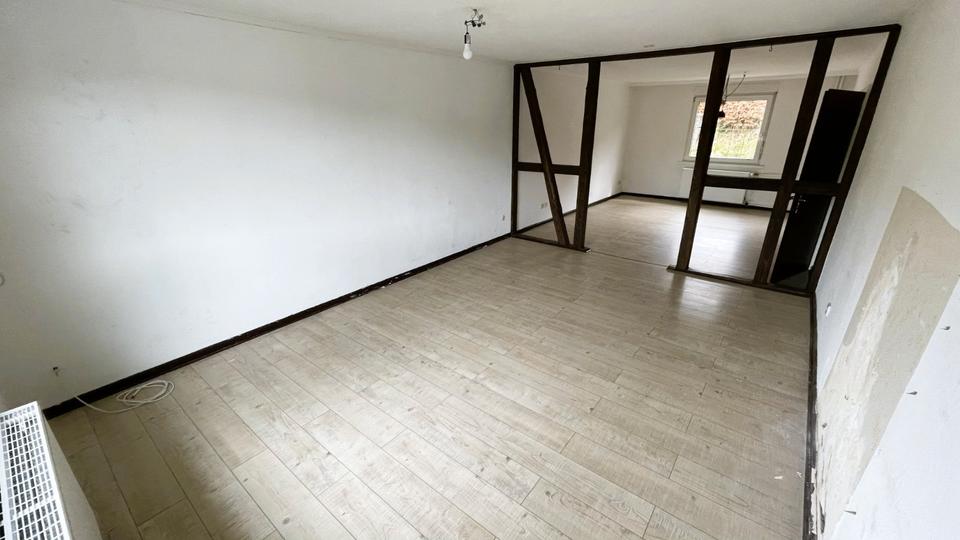 Einfamilienhaus Kirchhundem - 7 Zimmer, 170 m&sup2;, 225.000&euro; | Angebot:27474144