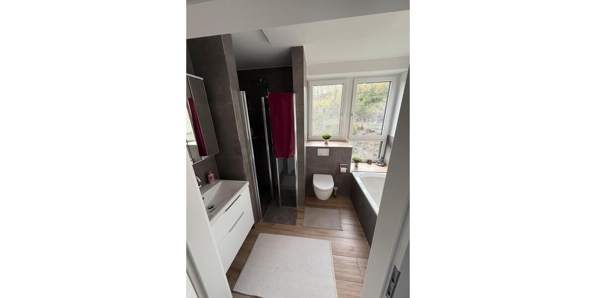 Etagenwohnung Kirchen (Sieg) - 4 Zimmer, 88 m&sup2;, 349.999&euro; | Angebot:26953801