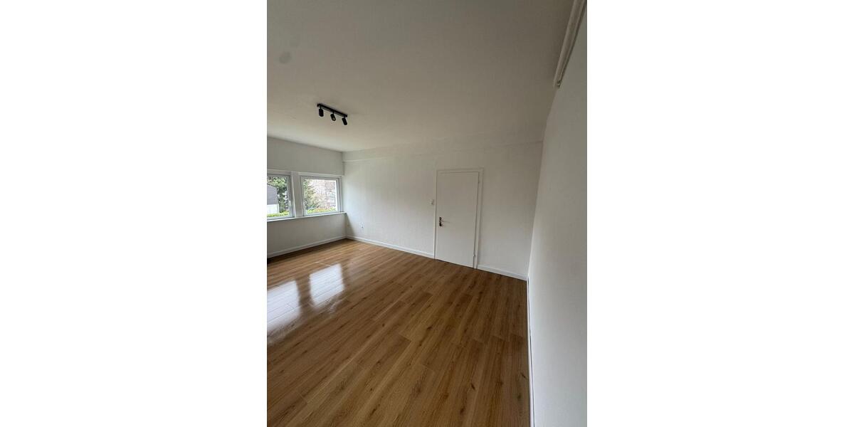 Etagenwohnung Siegen - 3 Zimmer, 95 m&sup2;, 237.599&euro; | Angebot:27224325