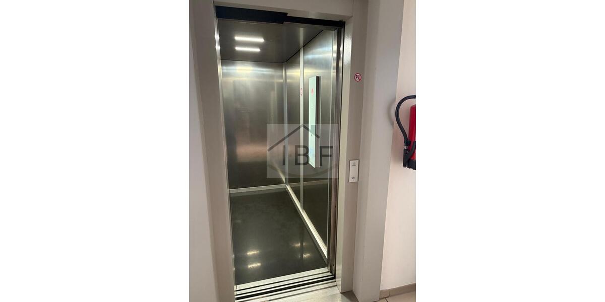 Etagenwohnung Neunkirchen - 2 Zimmer, 65 m&sup2;, 580&euro; | Angebot:25230733