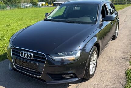 Audi A4 145.000 km 10.990 &euro; Kirchhundem 57399