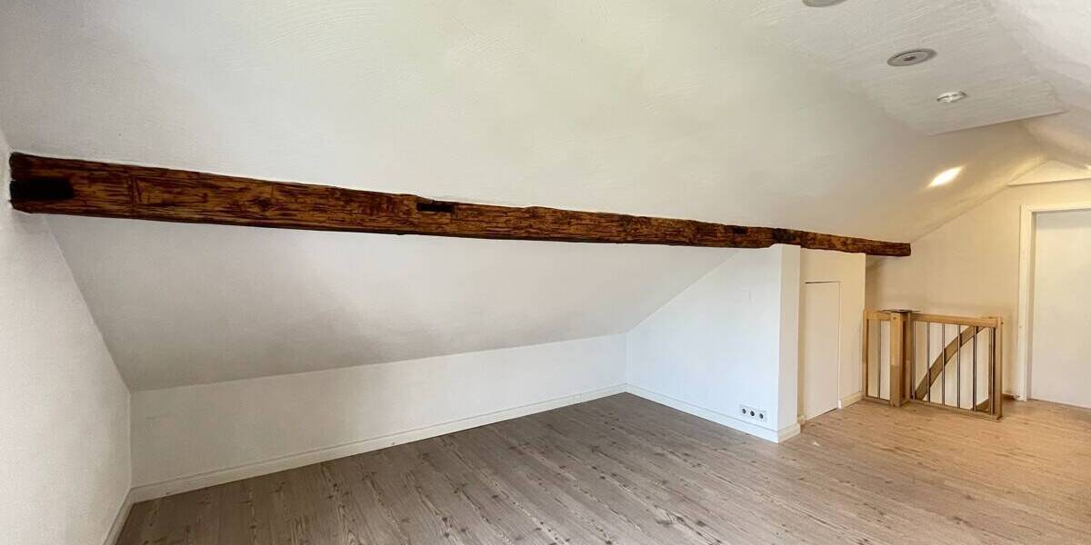 Mehrfamilienhaus, Wohnhaus Dillenburg / Donsbach Donsbach - 7 Zimmer, 175 m&sup2;, 269.000&euro; | Angebot:25937606