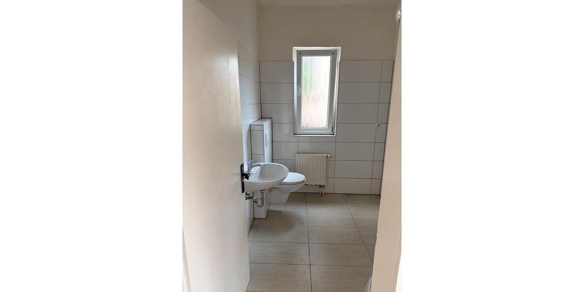 Erdgeschoßwohnung Siegen Kaan-Marienborn - 3 Zimmer, 85 m&sup2;, 950&euro; | Angebot:26476449