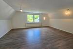 Etagenwohnung Hilchenbach - 3 Zimmer, 87 m&sup2;, 720&euro; | Angebot:26648915