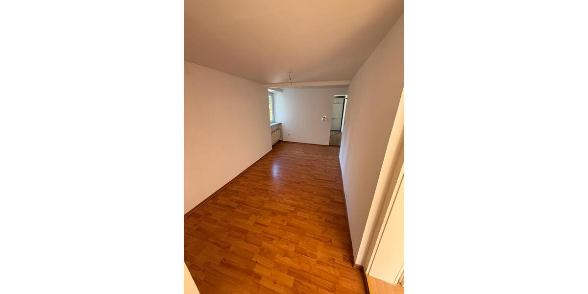 Erdgeschoßwohnung Neunkirchen - 4 Zimmer, 85 m&sup2;, 795&euro; | Angebot:26423141