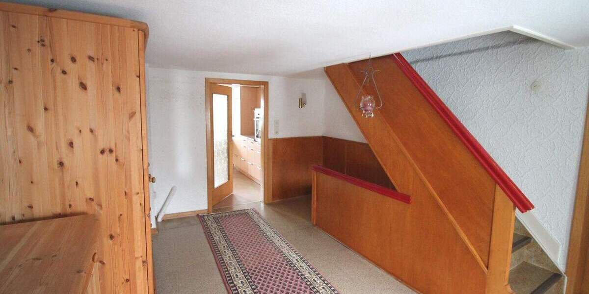 Doppelhaushälfte Kreuztal Ferndorf - 6 Zimmer, 125 m&sup2;, 169.000&euro; | Angebot:25776194
