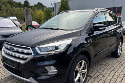 Ford Kuga 120.400 km 9.490 &euro; Lennestadt (Meggen)…. 57368