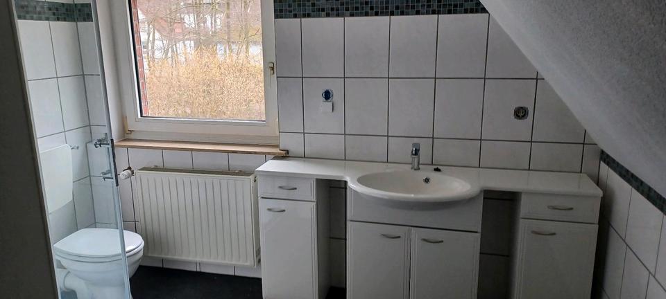 Einfamilienhaus Scheuerfeld - 3 Zimmer, 70 m&sup2;, 850&euro; | Angebot:25175570