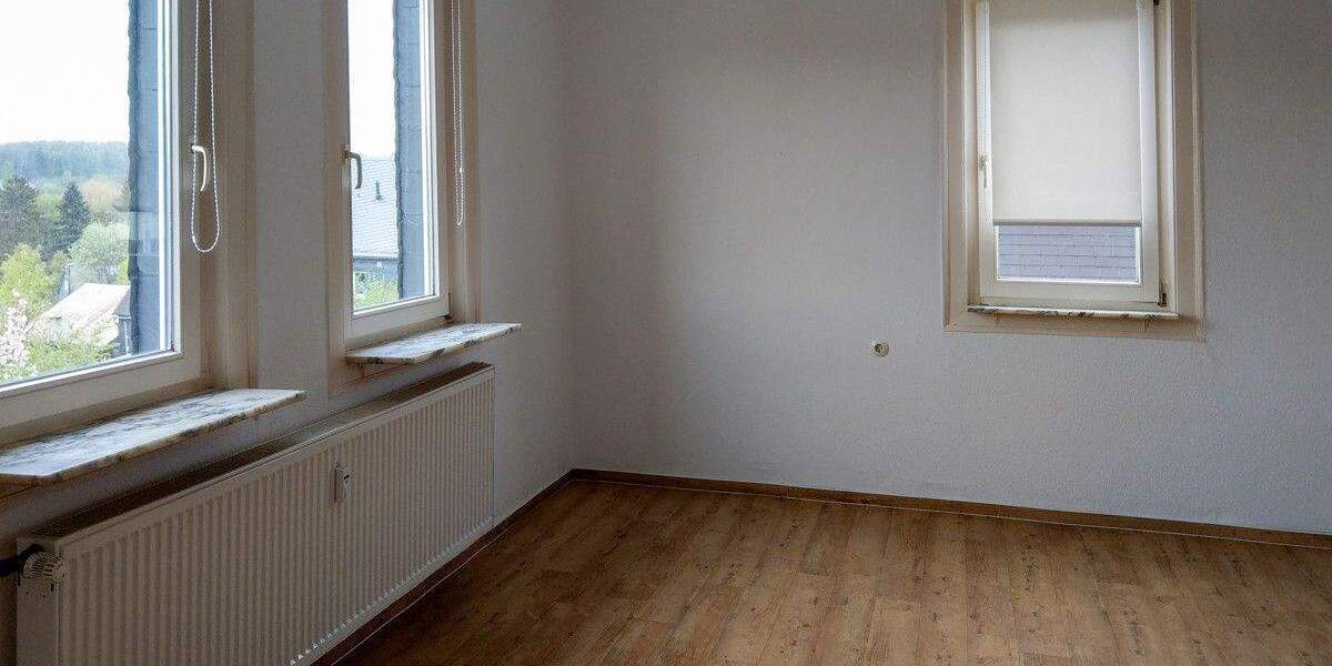 Mehrfamilienhaus, Wohnhaus Daaden VG - 8 Zimmer, 235 m&sup2;, 275.000&euro; | Angebot:25738151