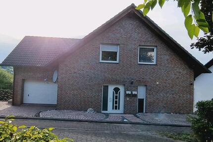 Haus Burbach - 8 Zimmer, 570.000&euro; | Angebot:22469410