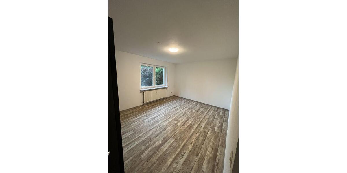 Mehrfamilienhaus, Wohnhaus Siegen - 6 Zimmer, 180 m&sup2;, 415.000&euro; | Angebot:26050999