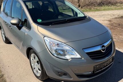 Opel Meriva 93.000 km 7.490 &euro; Kirchhundem 57399