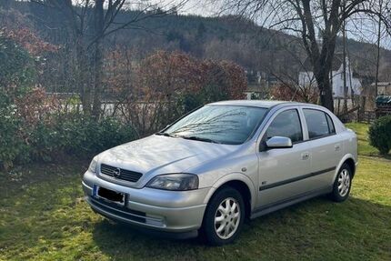 Opel Astra 99.330 km 2.999 &euro; Drolshagen 57489