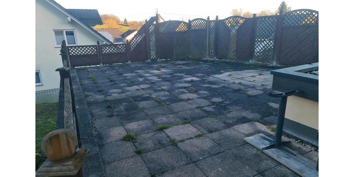 Erdgeschoßwohnung Hellenhahn-Schellenberg Schellenberg - 4 Zimmer, 140 m&sup2;, 830&euro; | Angebot:25995728